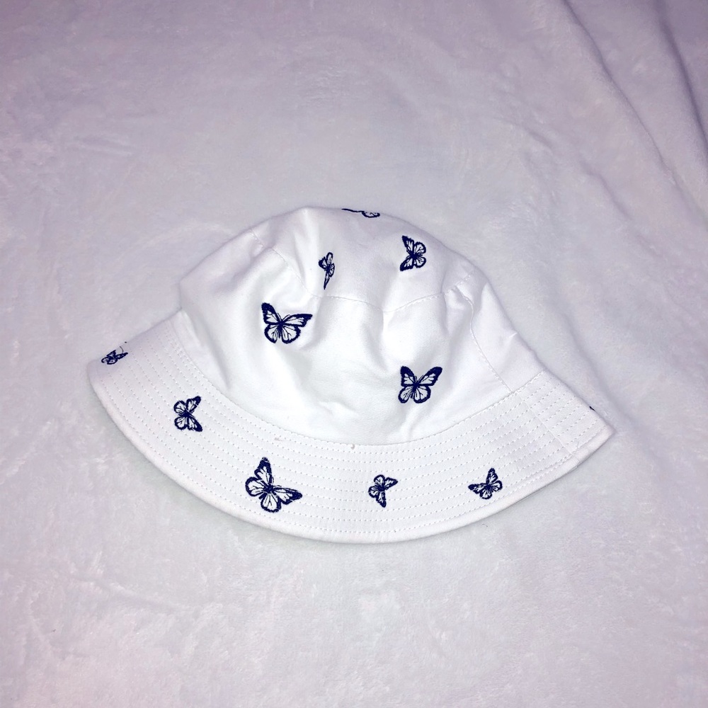 White bucket hat with butterflies
